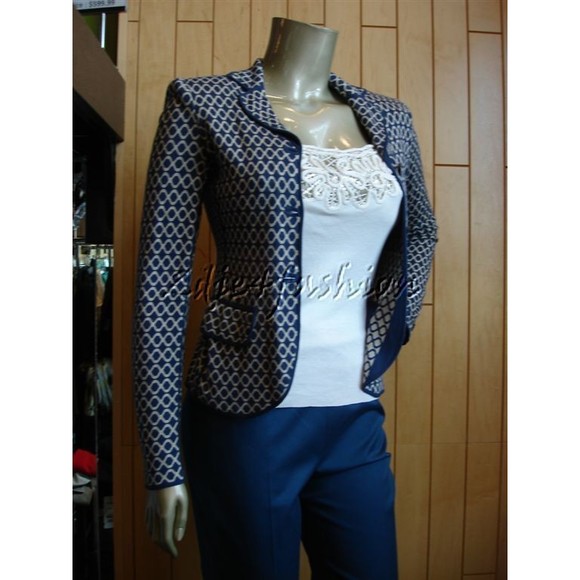 $3150 New GIORGIO ARMANI Blue Lattice Pattern Cashmere Sweater Jacket 6 - Picture 2 of 5